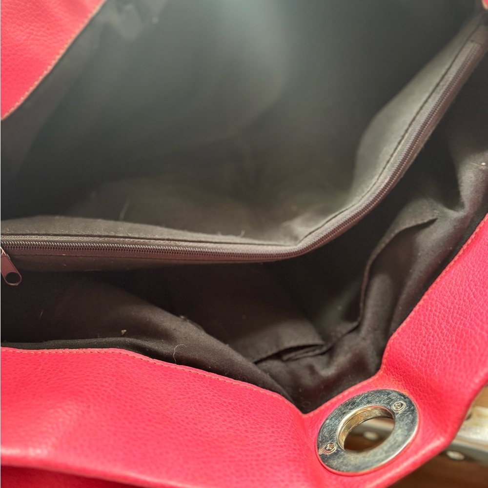 Pink Satchel - Picture 5 of 10